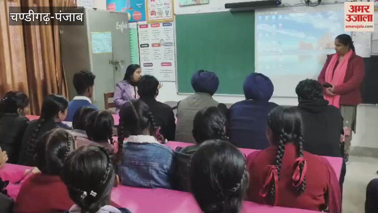 An awareness seminar was organized in Ferozepur under the drug quit campaign "Youth Against Drugs".