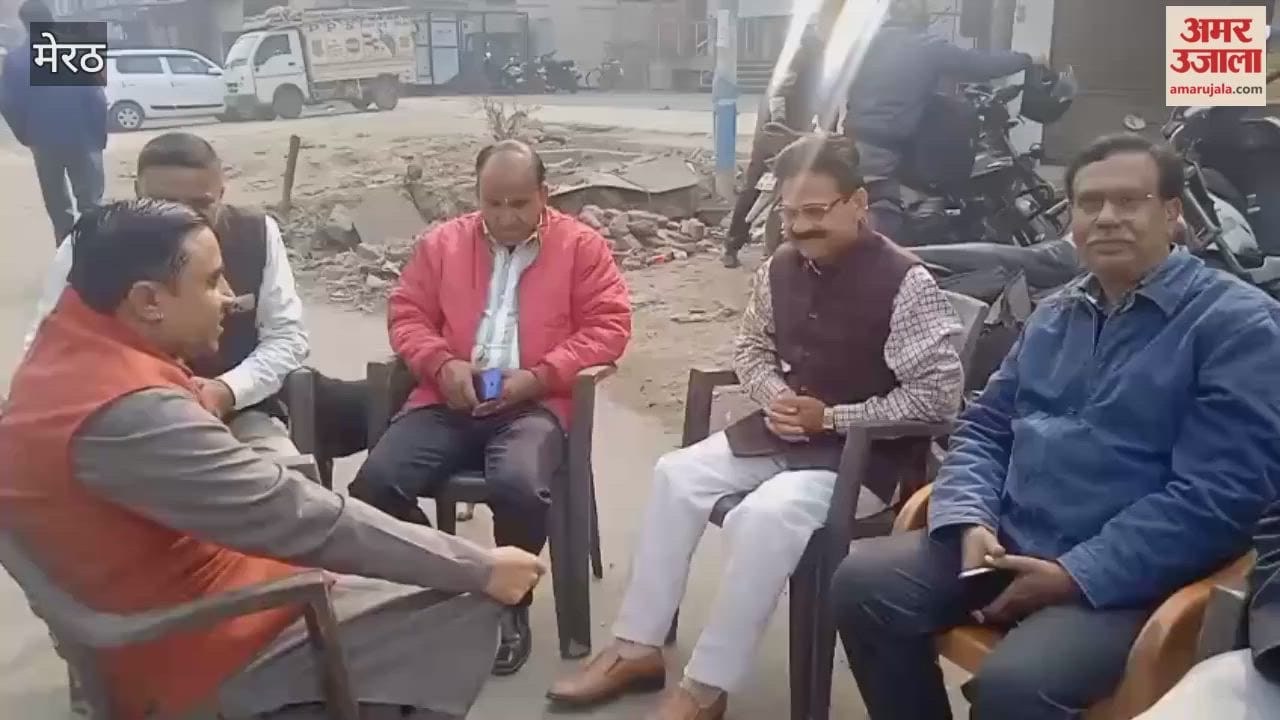 Meerut: The city observed a shutdown in protest over the demand for a High Court bench; the central market remained deserted