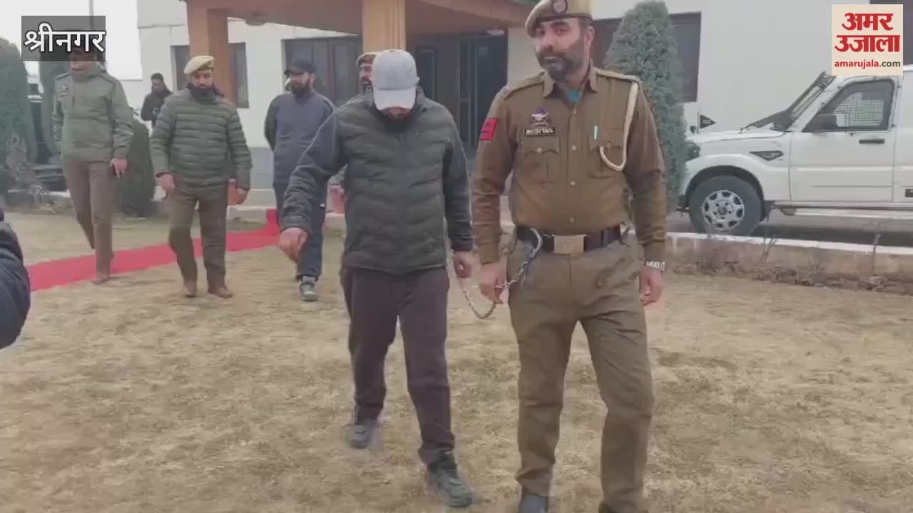 Police take major action in Ganderbal, seize cocaine worth over 10 crore.