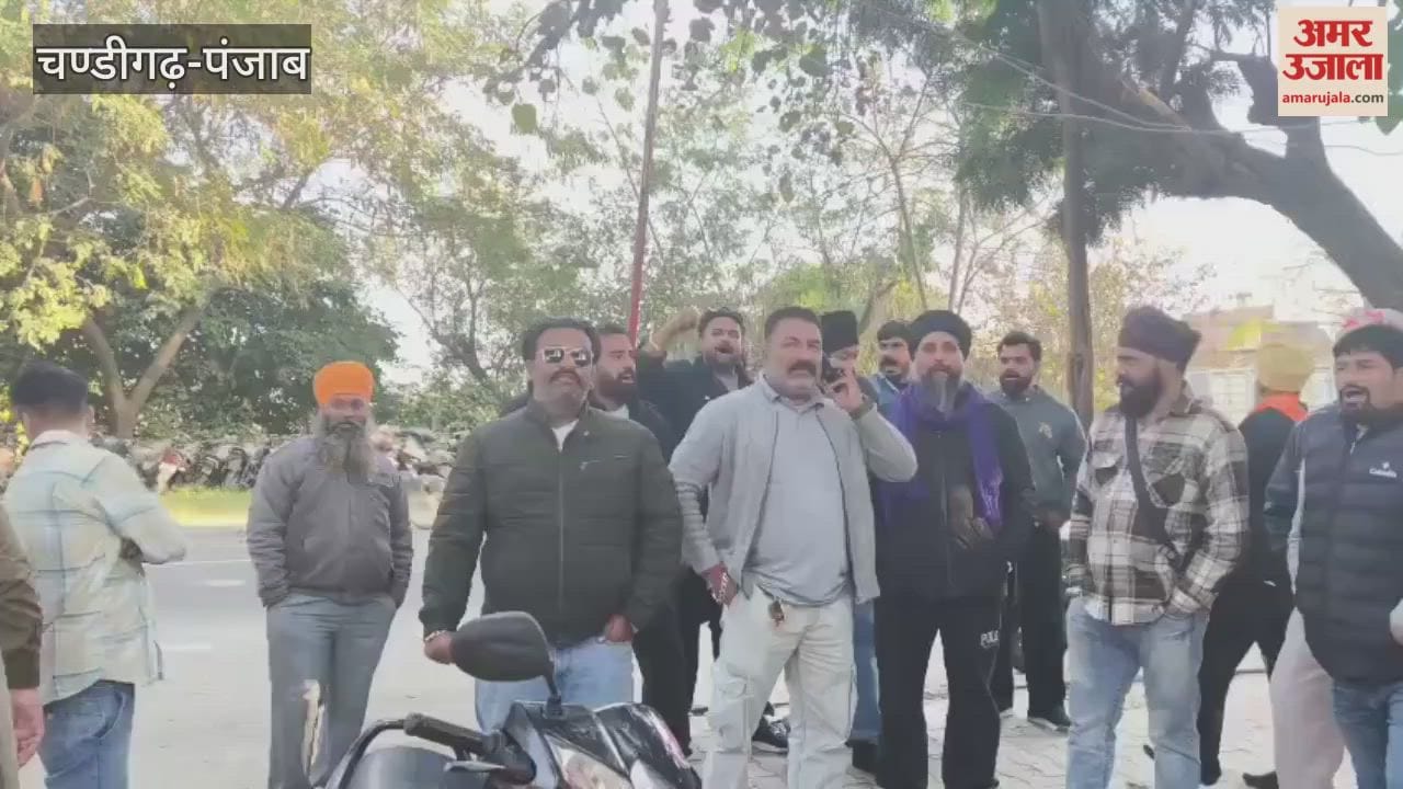 Villagers surrounded Rawalpindi police station in Phagwara