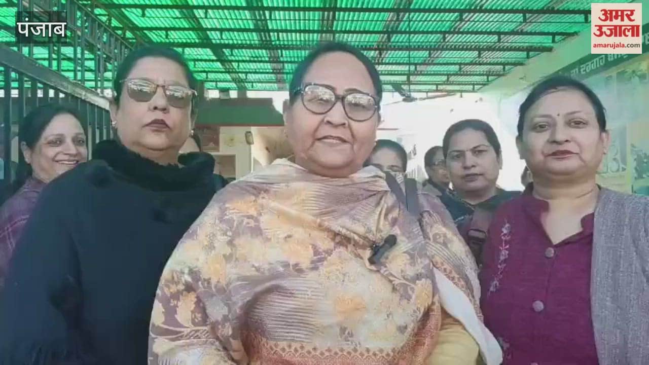 Two free buses have departed from Phagwara for Vrindavan and Ayodhya.