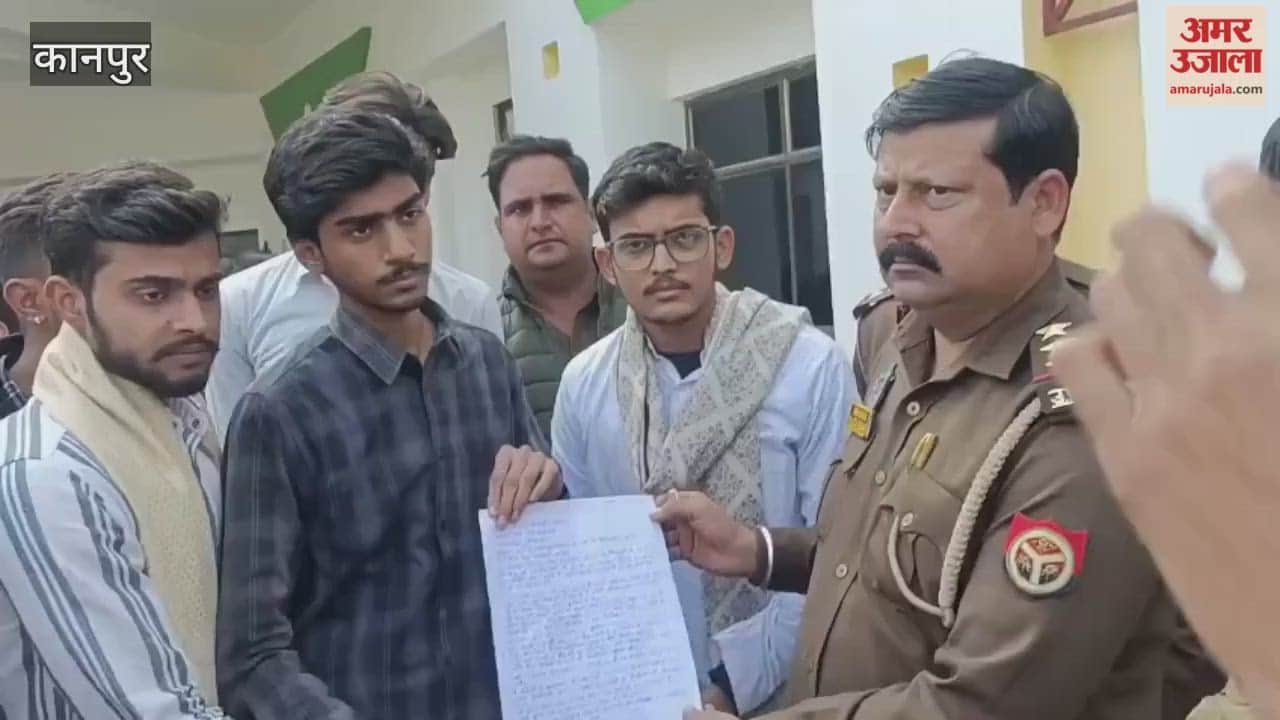 student protest at KIT College over autonomous admissions continued for the third day