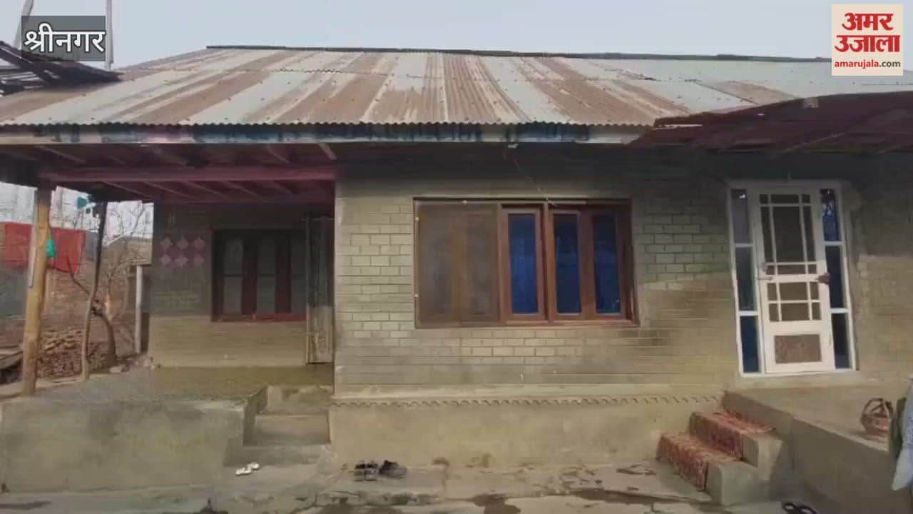 Specially-Abled Girl with Short Stature from Ganderbal Goes Viral After Wedding Singing Video.