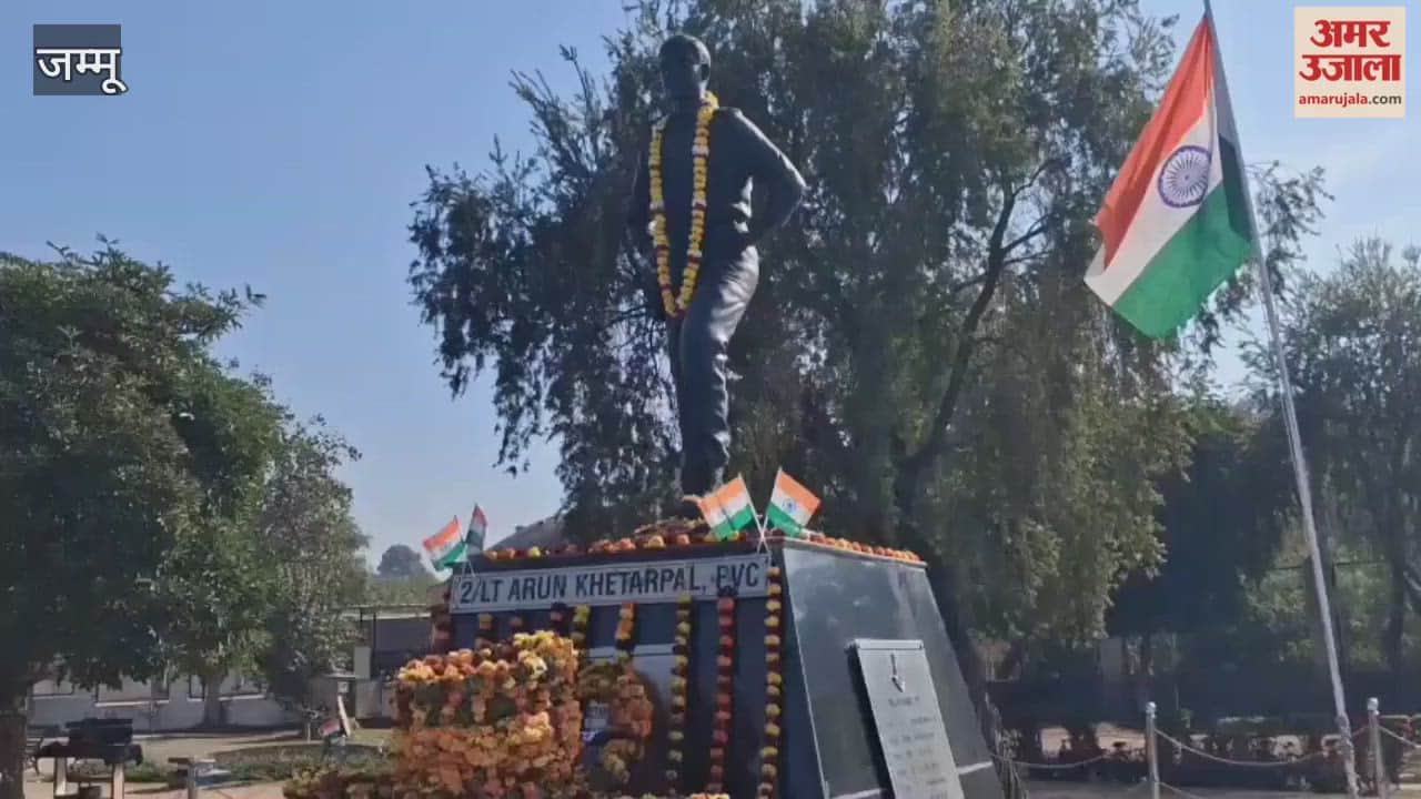 Lieutenant Arun Khetarpal, who sacrificed his life at the age of 21, is remembered with utmost respect and gratitude on Martyrs' Day.