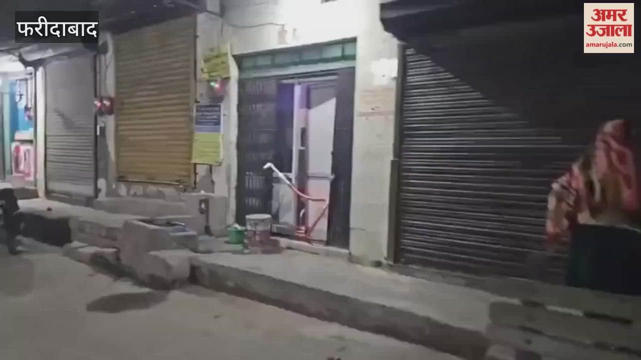 Surprise inspection in NIT area by Chief Minister Flying Squad along with team of Food Supply Department