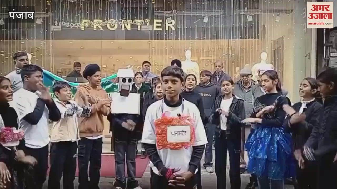 A sanitation rally was organized by Government Eminence School in Phagwara.