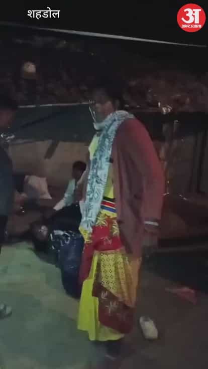 Shahdol News: In Beohari, a woman held her neighbor hostage and beat her.