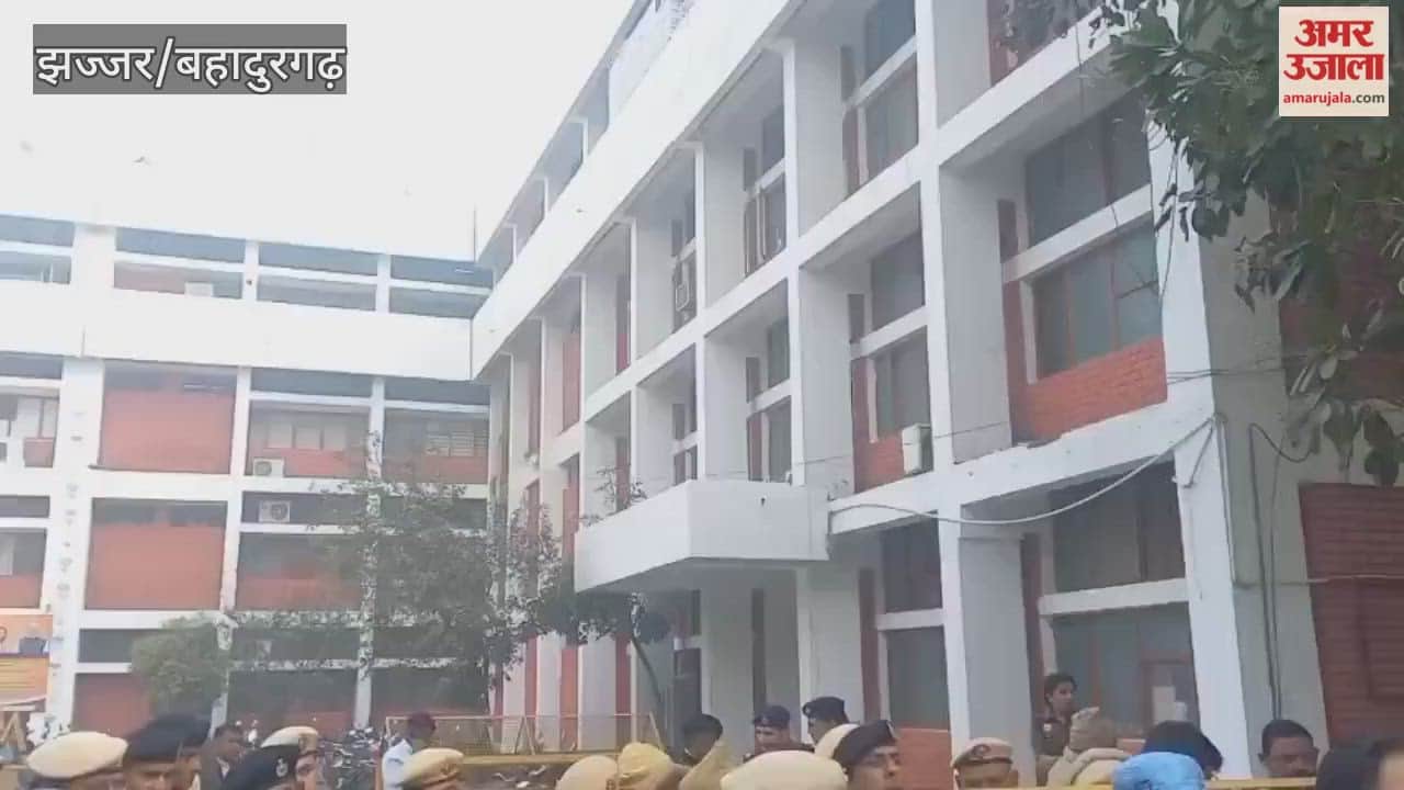 In Jhajjar, family members protested by wearing black armbands after their teenage daughter went missing