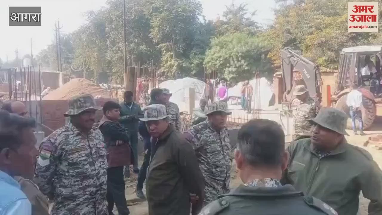 Agra Municipal Corporation Cracks Down on Road Construction Material Amid Rising Air Pollution