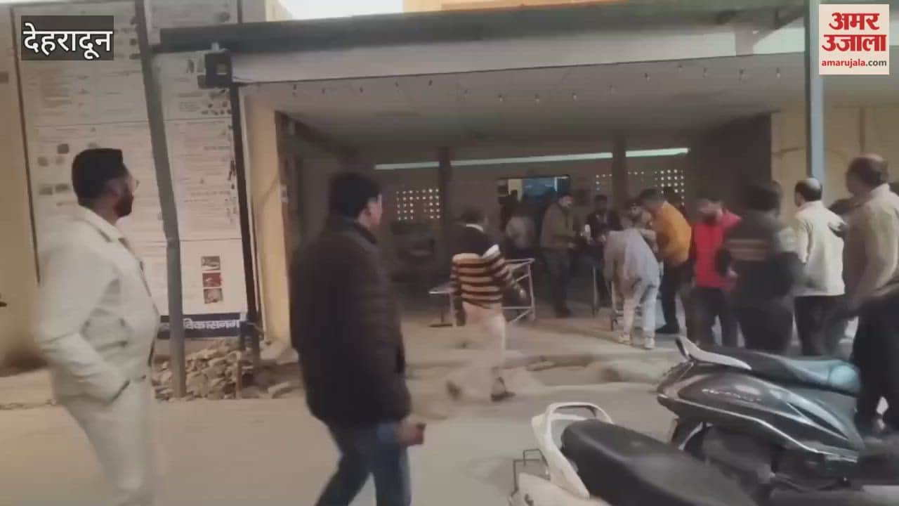 son of an advocate shot himself in the head with his father's licensed revolver In Badamawala