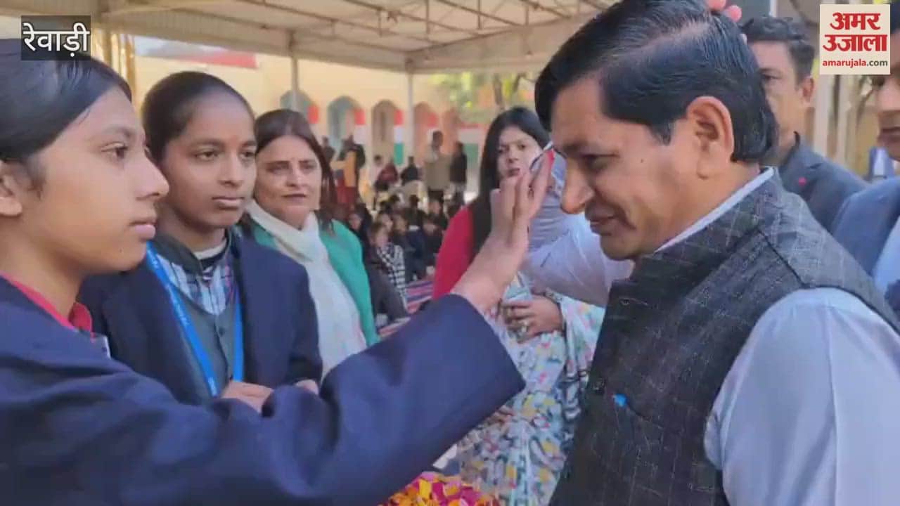 sand art show was organized in Rewari to mark Veer Bal Diwas (Brave Children's Day).