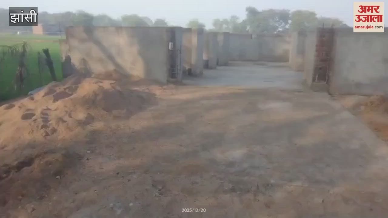 Jhansi: Allegations of corruption at the garbage disposal center of Gram Panchayat Kharkasani