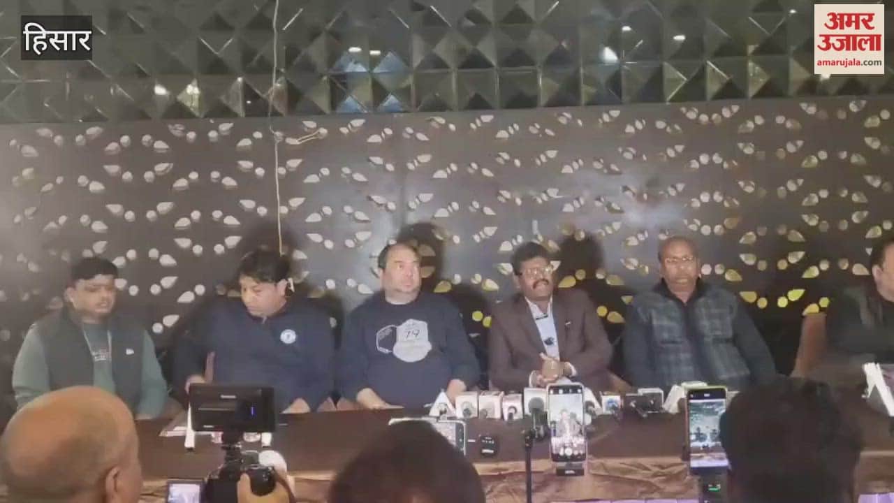 Devotees will sway to the devotional songs of Kanhaiya Mittal and Sanjay Mittal at the Shyam Vandana festival in Hisar.