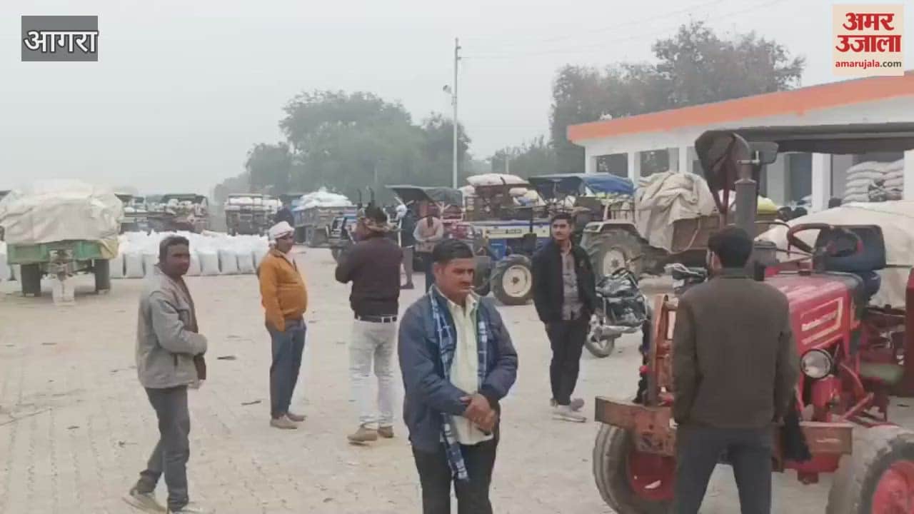 Farmers who arrived at millet purchasing center were distressed