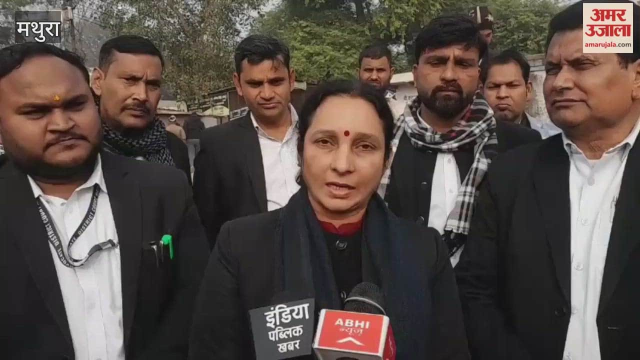 Two lawyers have been issued notices for making false statements regarding demolition of lawyers chambers in Mathura