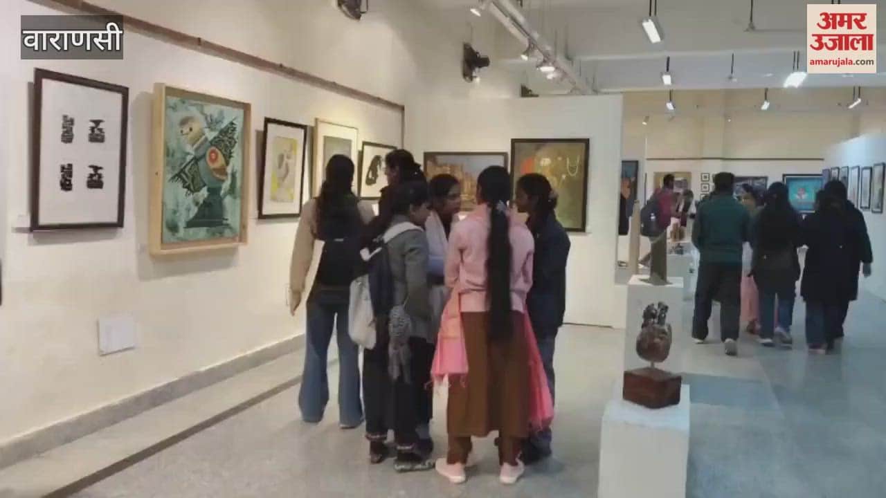 An art exhibition featuring 160 artists from 11 districts held