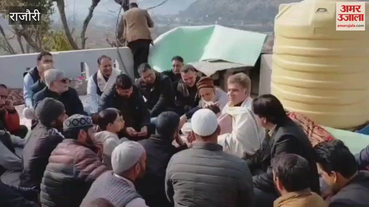 BJP leaders met with the family of martyred soldier Jabir in Rajouri and paid their respects.