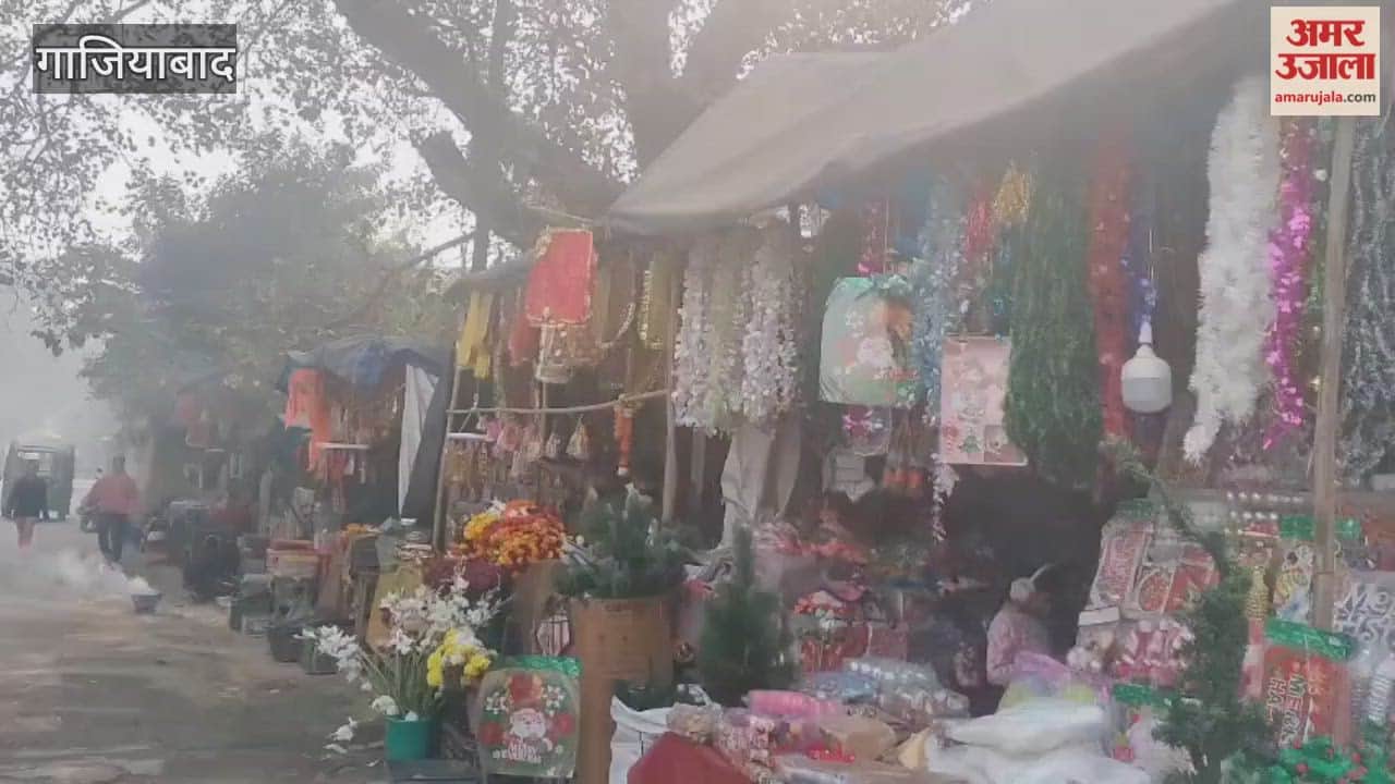 Christmas celebrations are in full swing in Ghaziabad, and the markets are bustling with activity