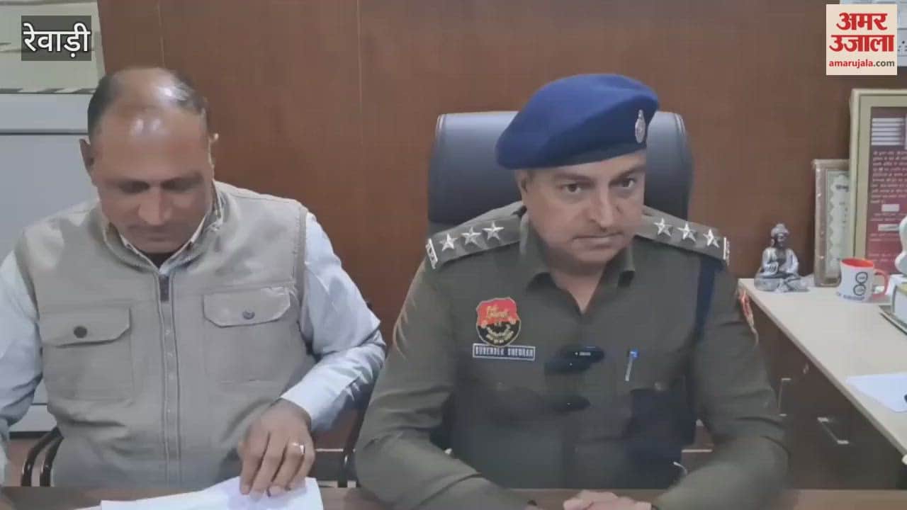 Two accused arrested in robbery case