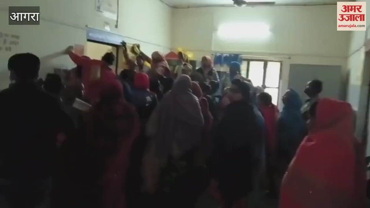 community health center is plagued by disorganization