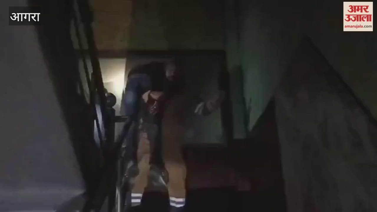 Major Fire Tragedy Averted at Agra Guest House 35 Tourists Rescued