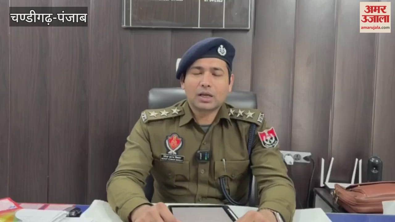 Punjabi singer Amar Noorie received threats