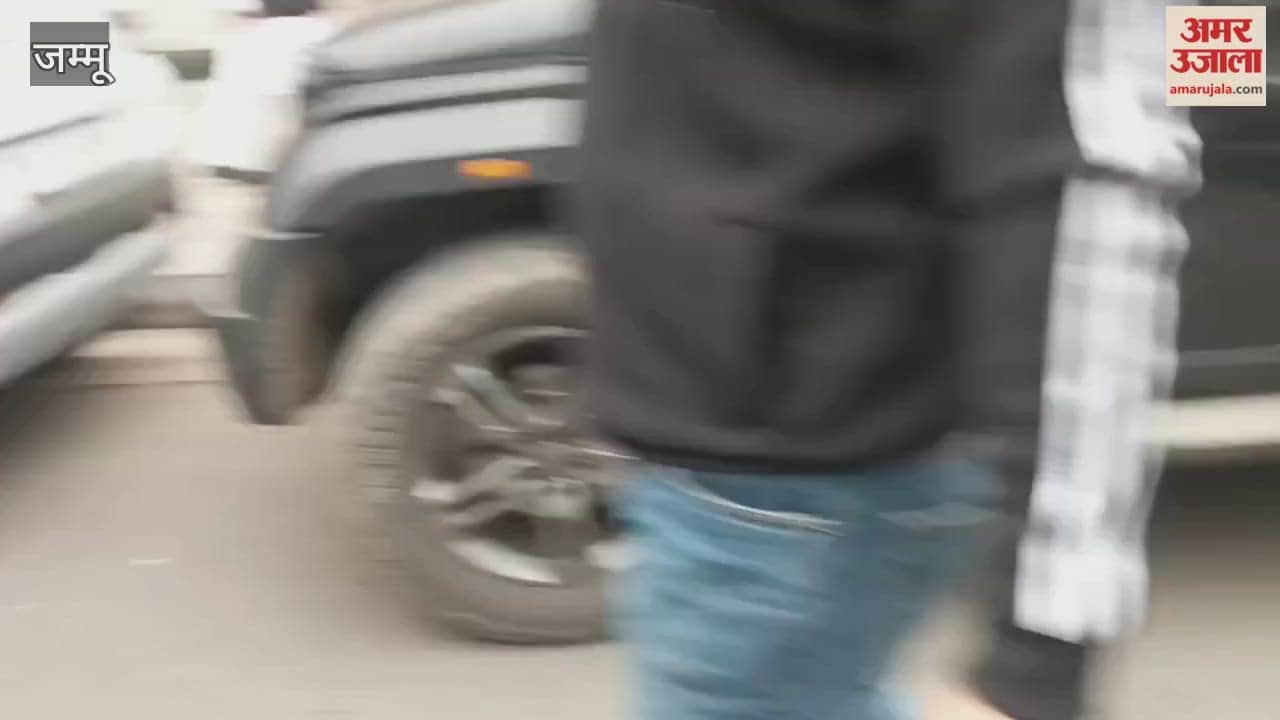 The Congress party held a protest march against the renaming of MNREGA and the National Herald case.