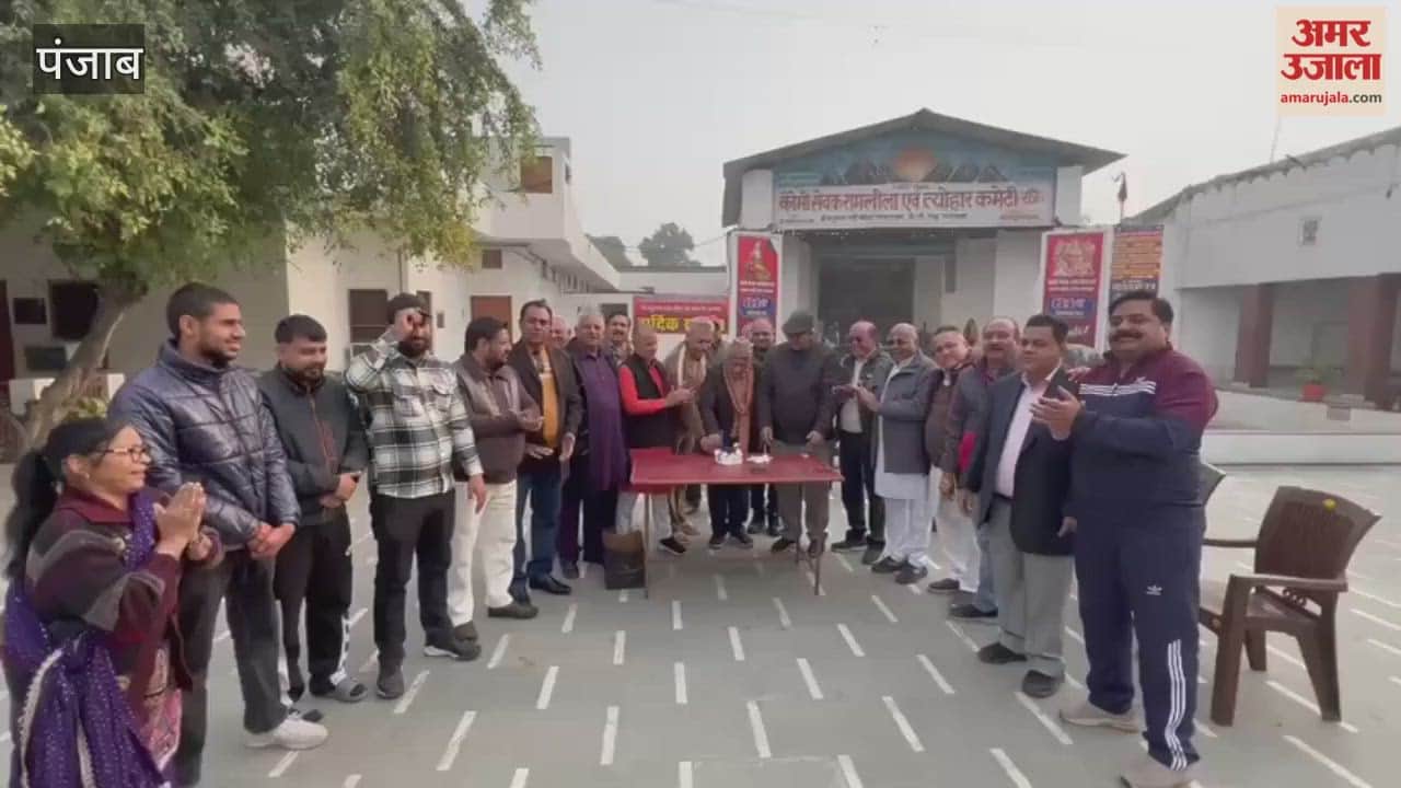 Celebrated the birthday of the Chairman of Hindu Religious Festivals Committee, Phagwara