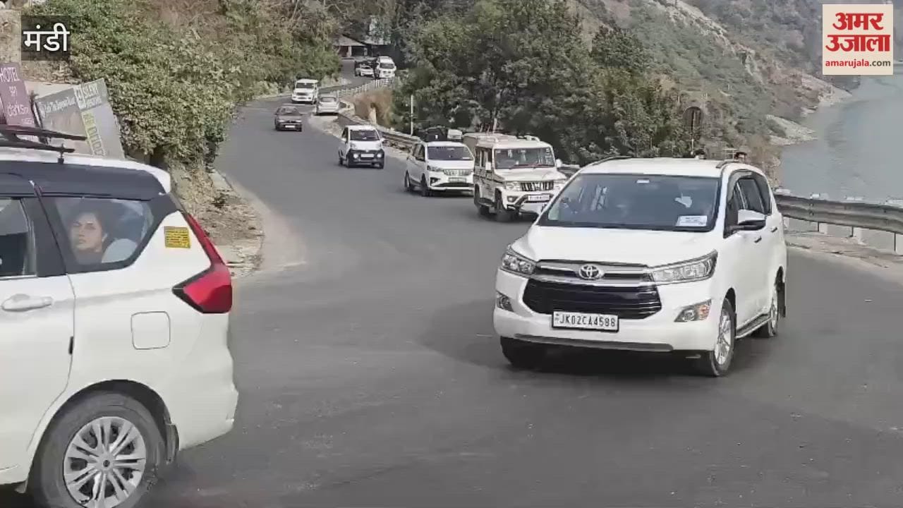 Mandi Due to pollution in Delhi atmosphere tourists have turned to Himachal Pradesh
