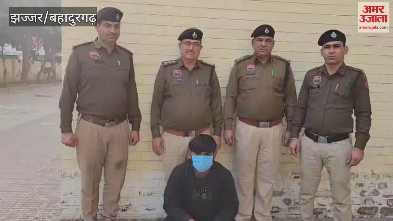 In Jhajjar, the main accused husband has been arrested in the case of murdering his wife and burning her body to destroy evidence