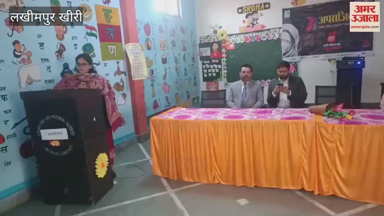 SDM raised awareness among school girls about health issues in Lakhimpur kheri