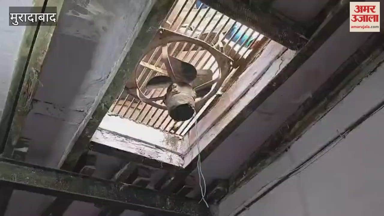 बीच शहर चार दुकानों की छत का जाल काटकर लाखों की चोरी