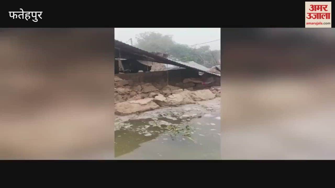 Two Villages Flooded After Canal Breach, Two Mud Houses Collapse, 200 Houses Affected in Two Villages