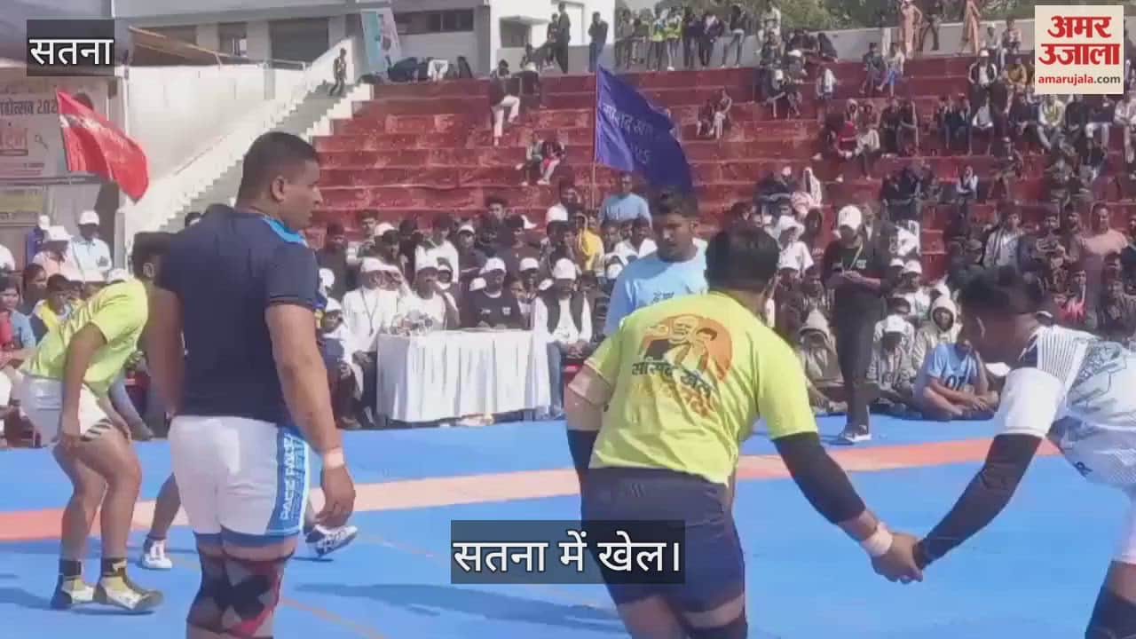 Satna: Olympic medallist Saina Nehwal arrived in Satna