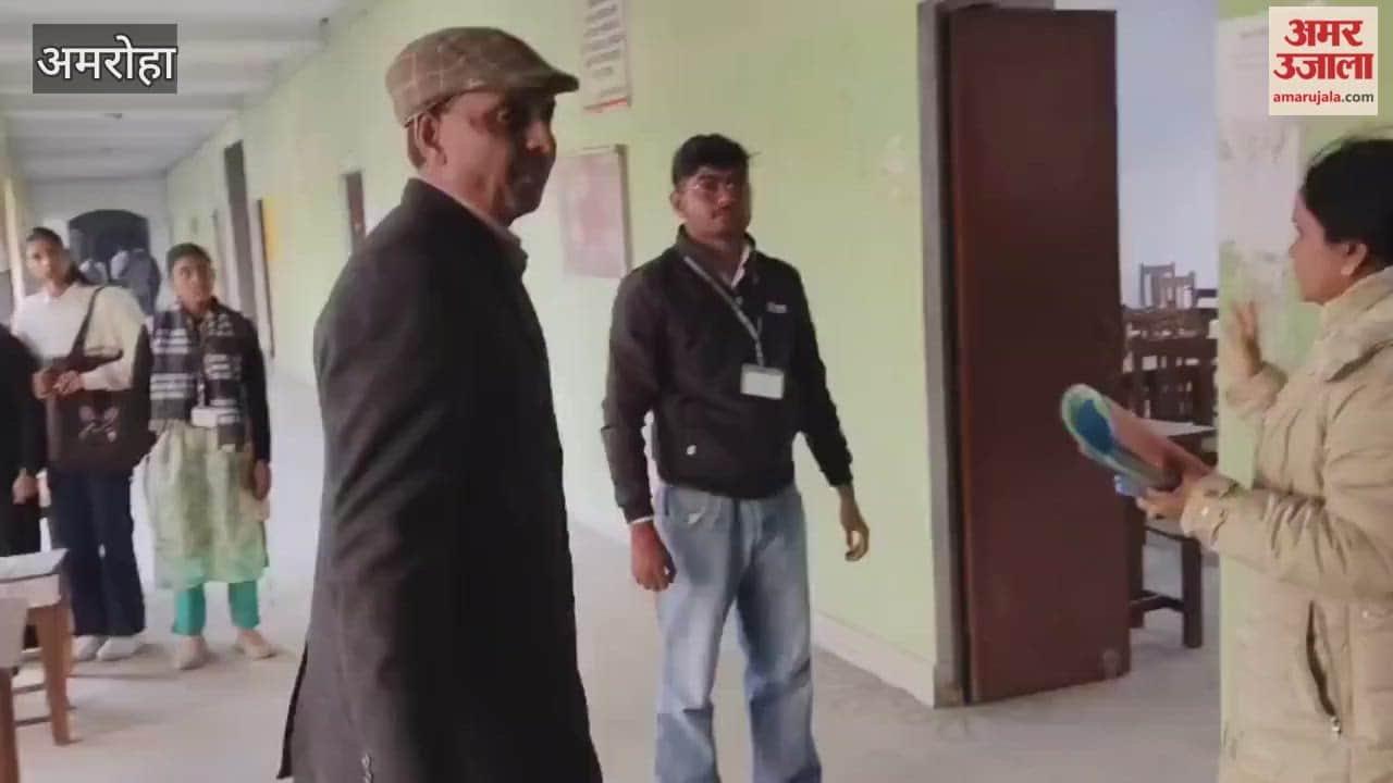 कॉलेज स्टाफ, निर्णायक मंडल पर पक्षपात का आरोप, फूट-फूटकर रोया छात्र