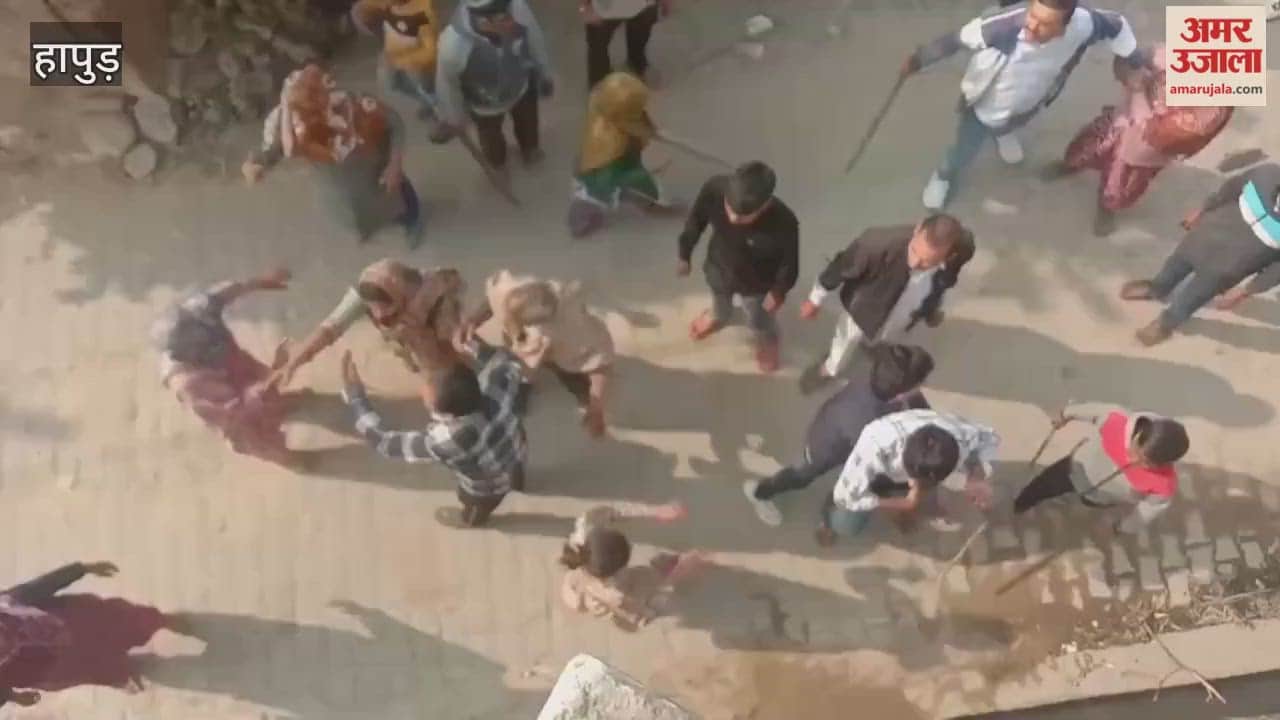 Fierce fight broke out between two groups over a dispute involving a broken power line