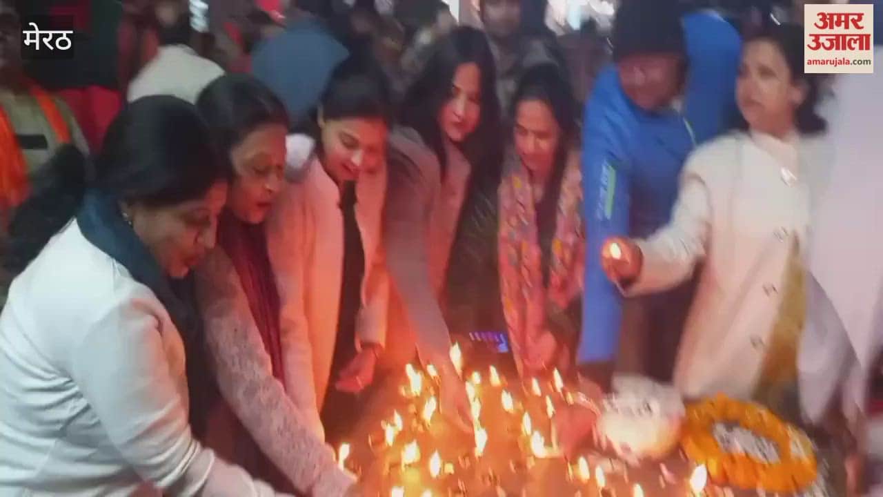 Festival of lights was organised on the birth anniversary of Bharat Ratna former Prime Minister Atal Bihari Vajpayee.