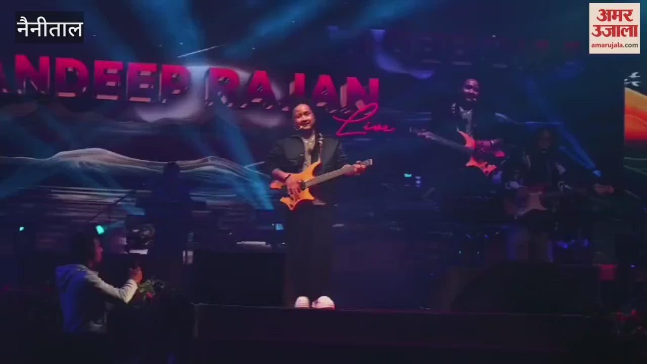 Pawandeep Rajan and B Praak music shines at Nainital Winter Carnival