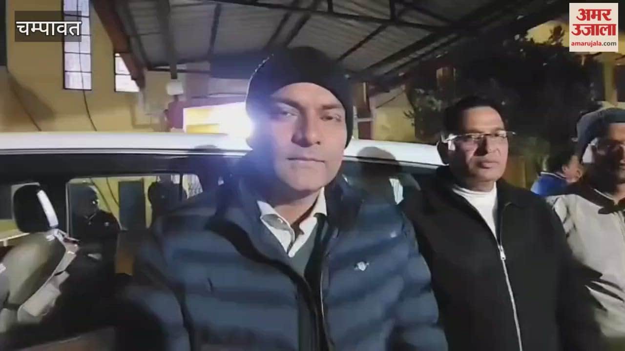 DM Manish Kumar conducted a surprise inspection of Lohaghat Hospital