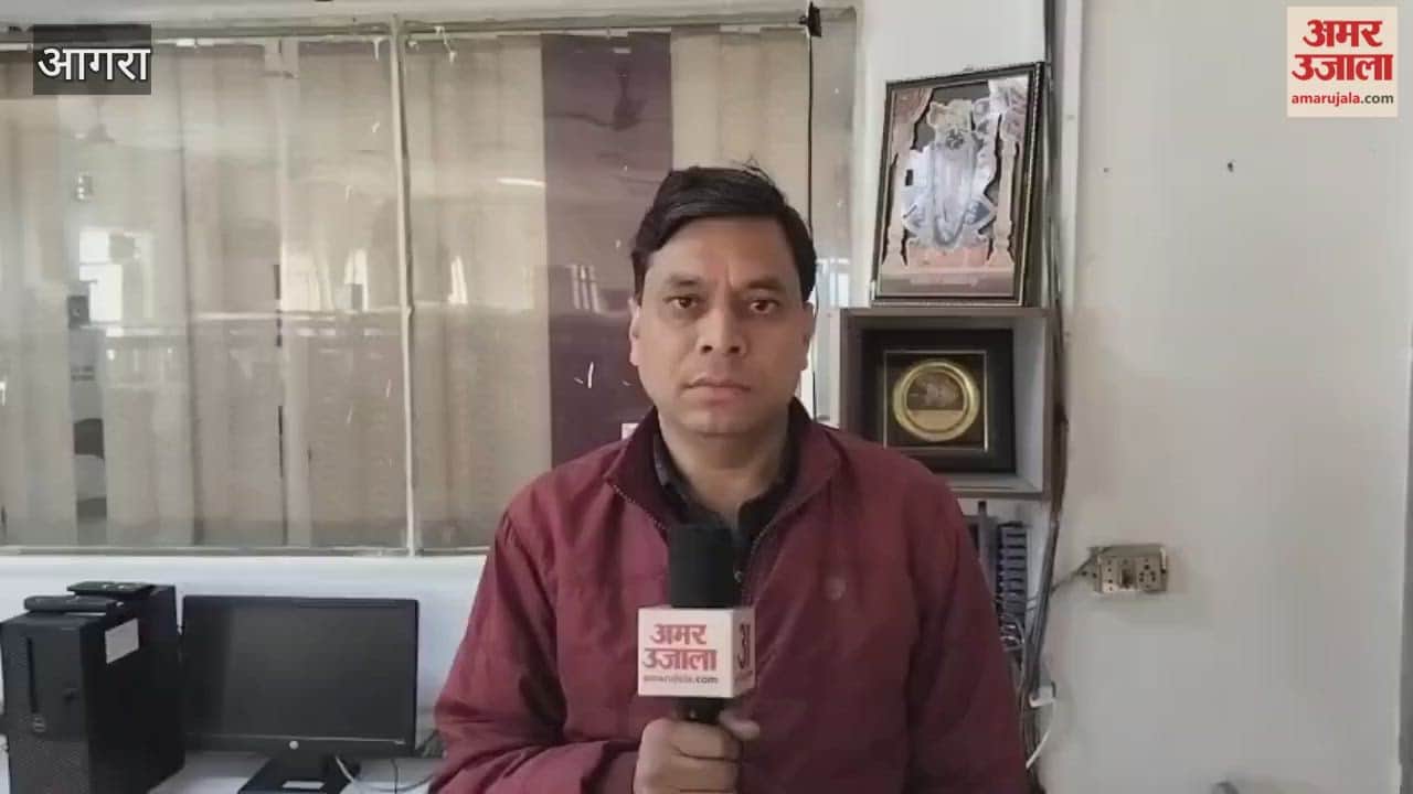 Agra Police breaking someone's legs and breaking someone's head