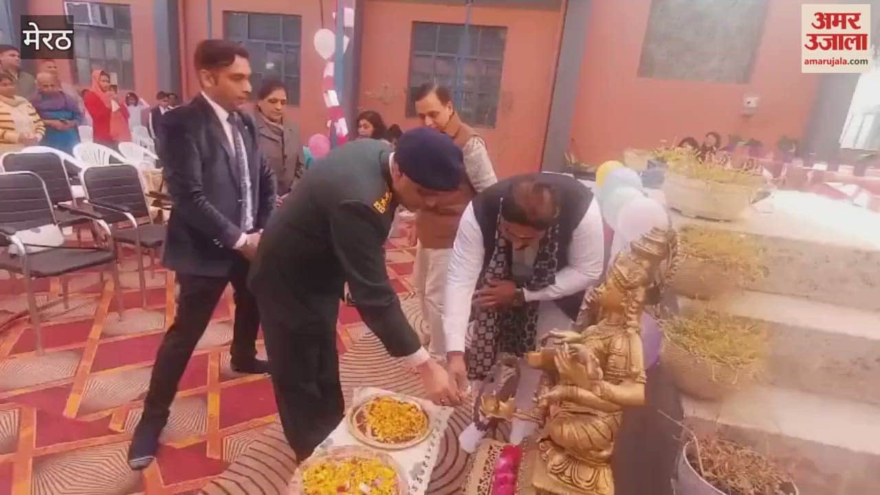 Meerut: Tulsi Day organized in Modern Gurukul School