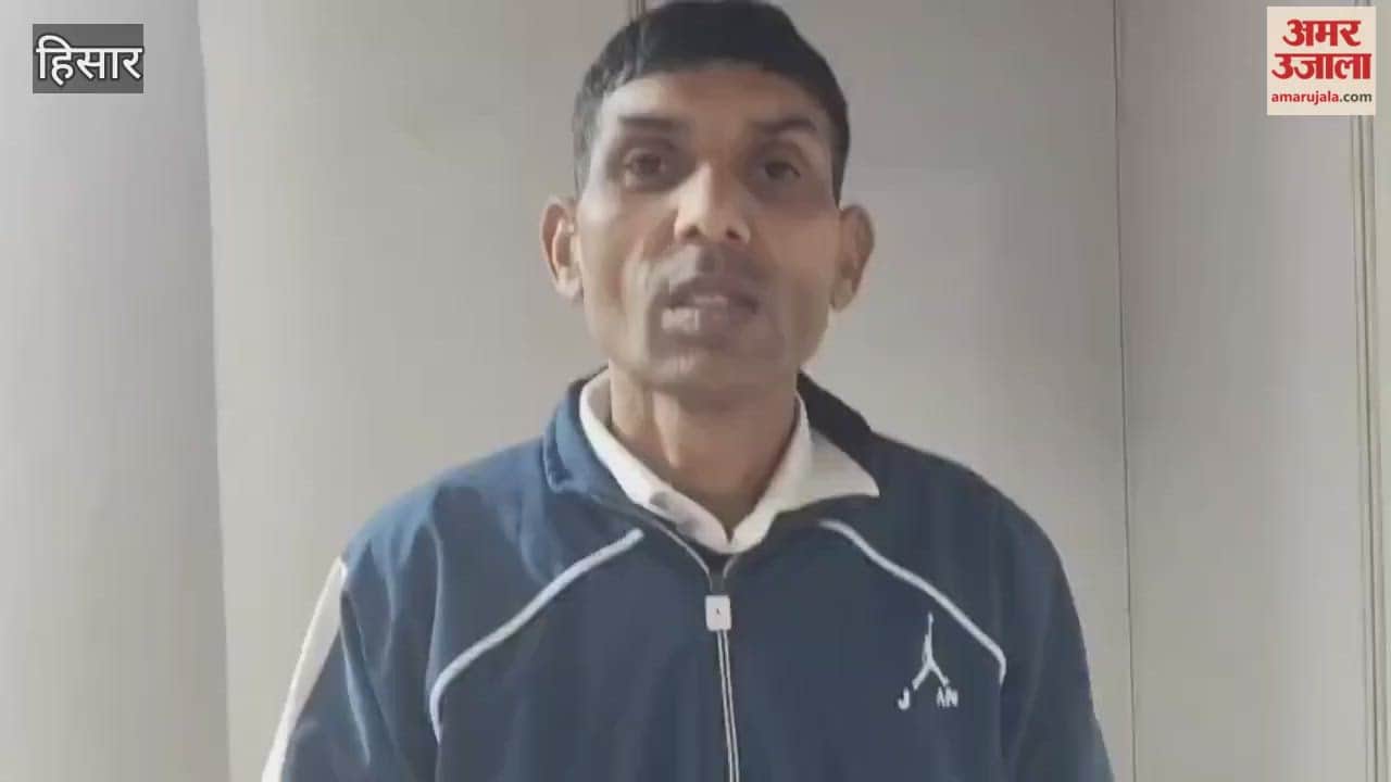 Naresh of Kheri Barki received an award in Hisar for pickles and preserves