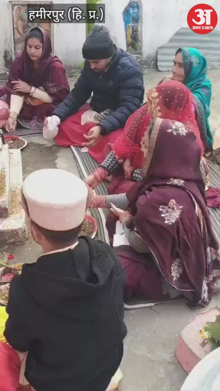 हमीरपुर: लाहड़ में श्रीमद्भागवत कथा का समापन, श्रद्धालुओं ने ग्रहण किया भंडारे का प्रसाद