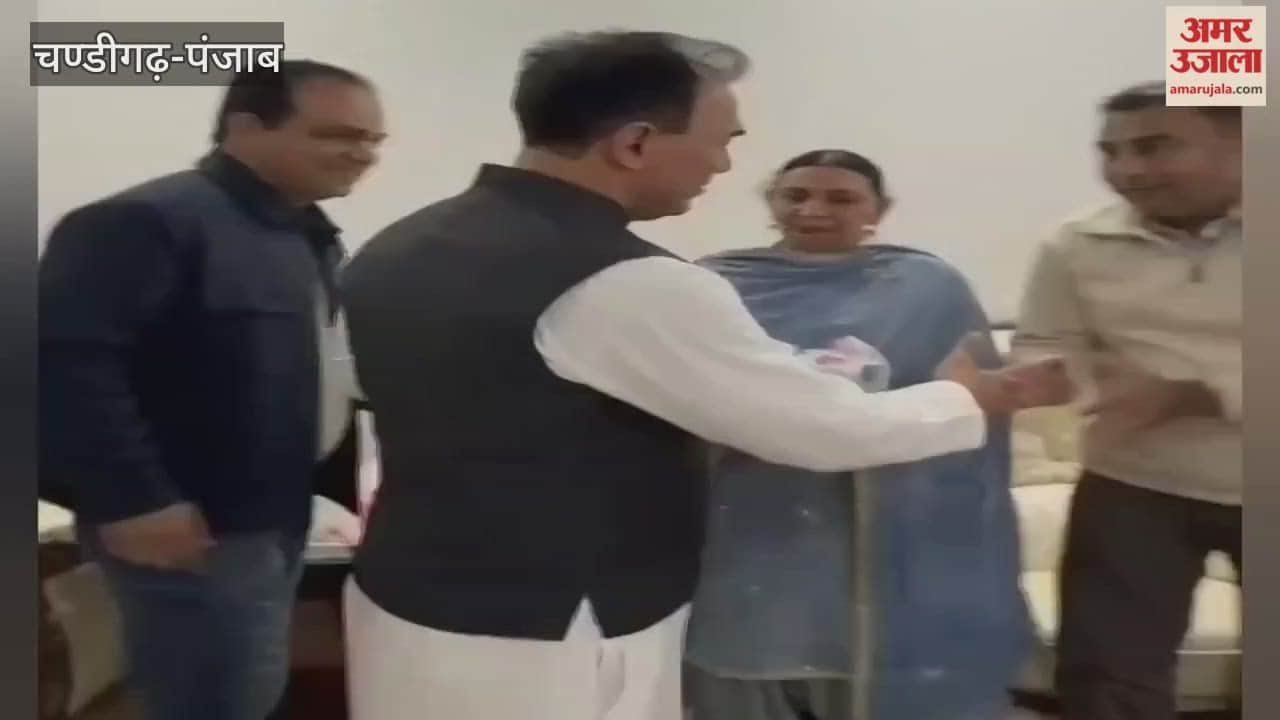 Paramjit Singh Khurana, Vice President of Phagwara City Club met with MP Dr. Rajkumar Chabbewal