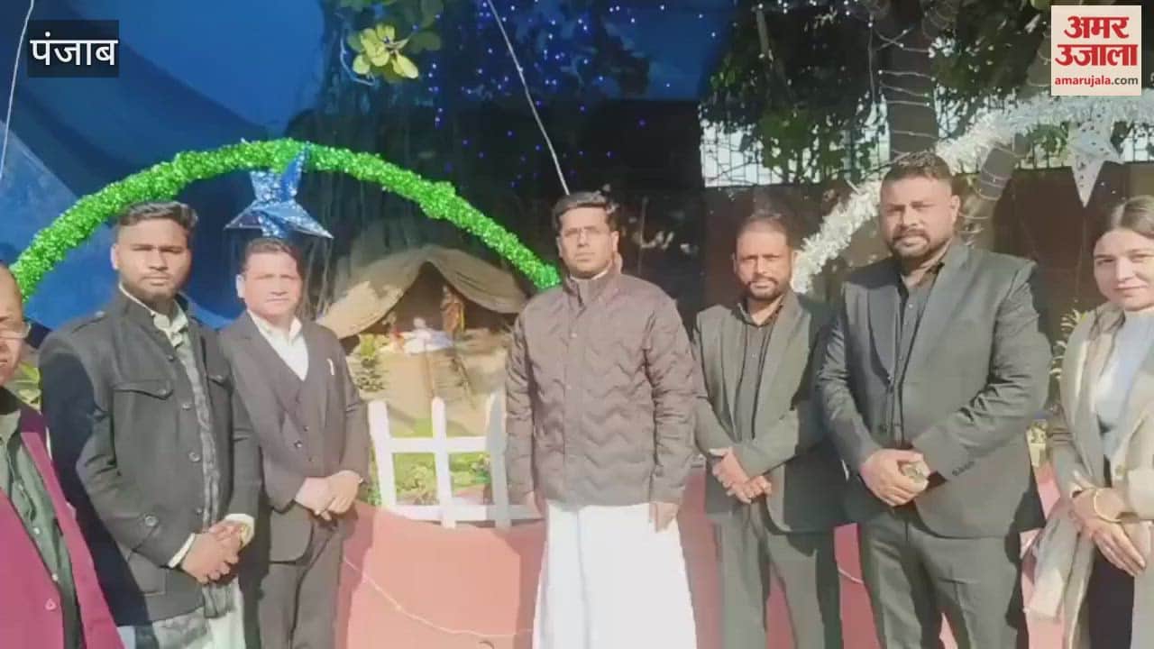 The birthday of Lord Jesus Christ was celebrated with devotion in Phagwara.