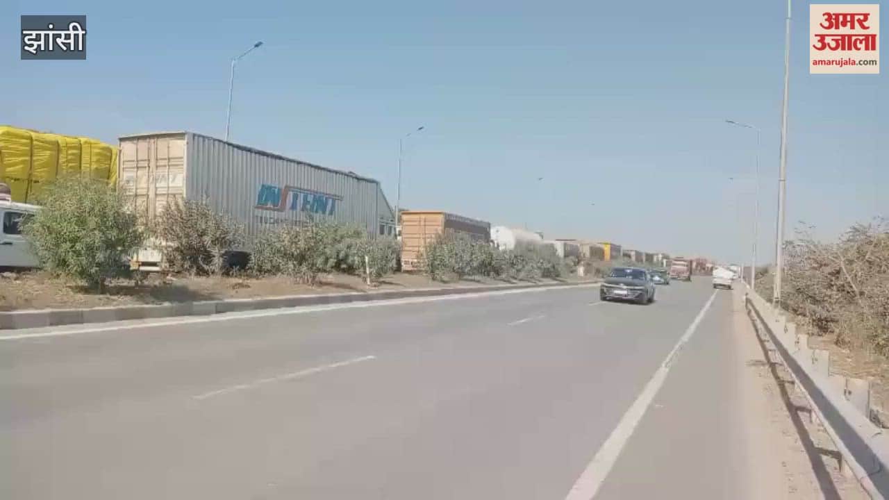 Jam on Shivpuri-Kanpur highway in Jhansi, many vehicles stranded