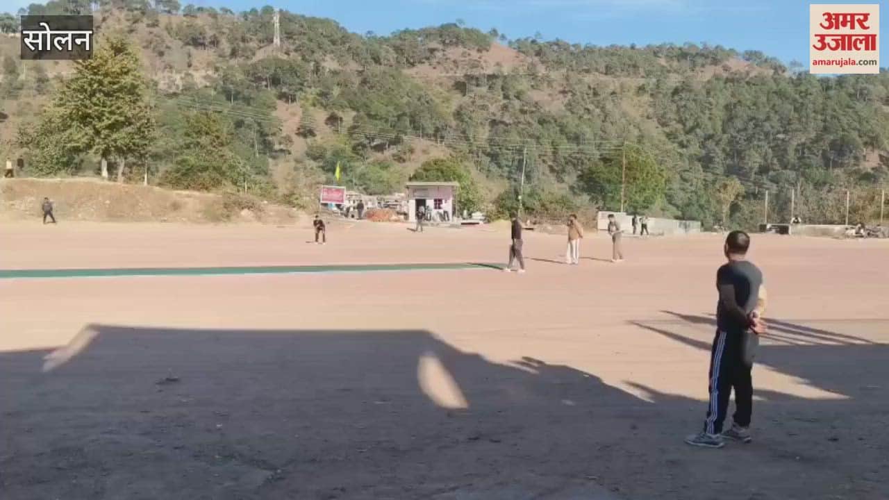 Solan The grand cricket tournament has begun in Dharampur
