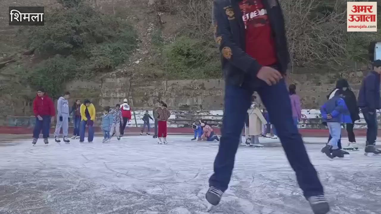 Shimla The ice skating rink session was held after three days