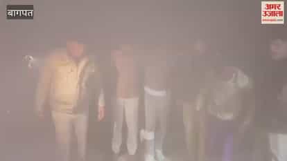 Two criminals of the Bawariya gang, carrying a reward of 25,000 each, were injured in an encounter and arrested. 20 cases of robbery, loot and theft were registered against them.