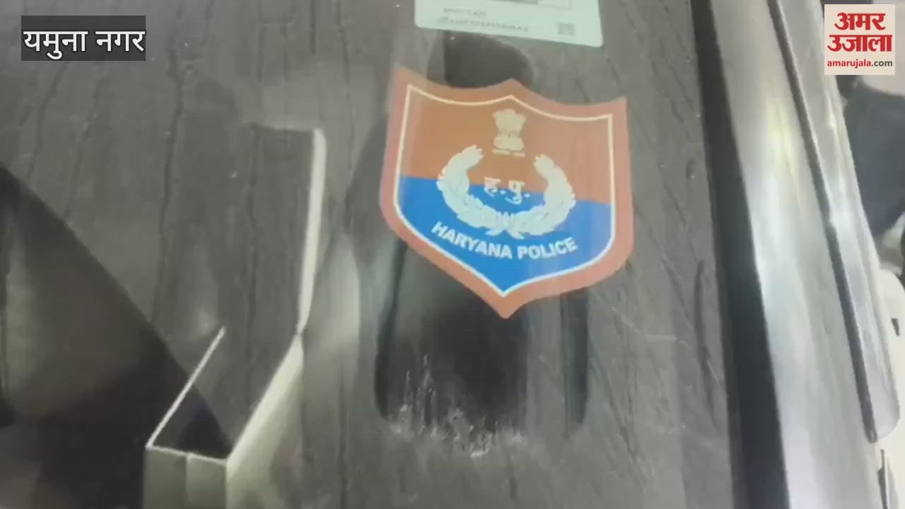 In Yamunanagar, a drunk policeman caused havoc with his speeding car, damaging four cars and two scooters.